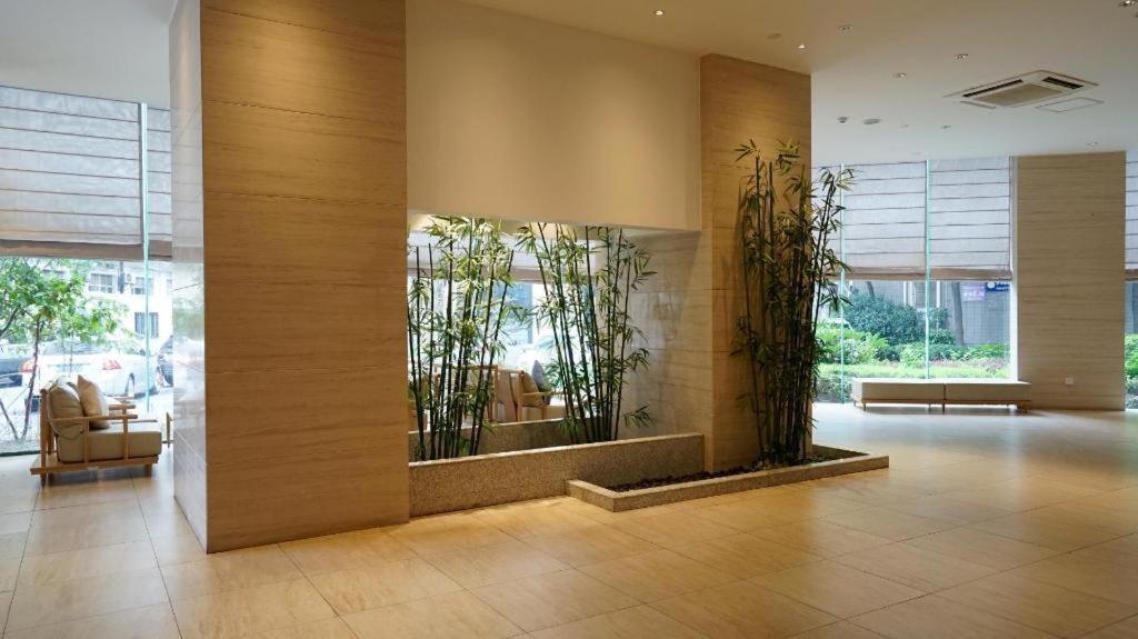 Ji Hotel Shanghai Yan An Road Branch Exterior photo