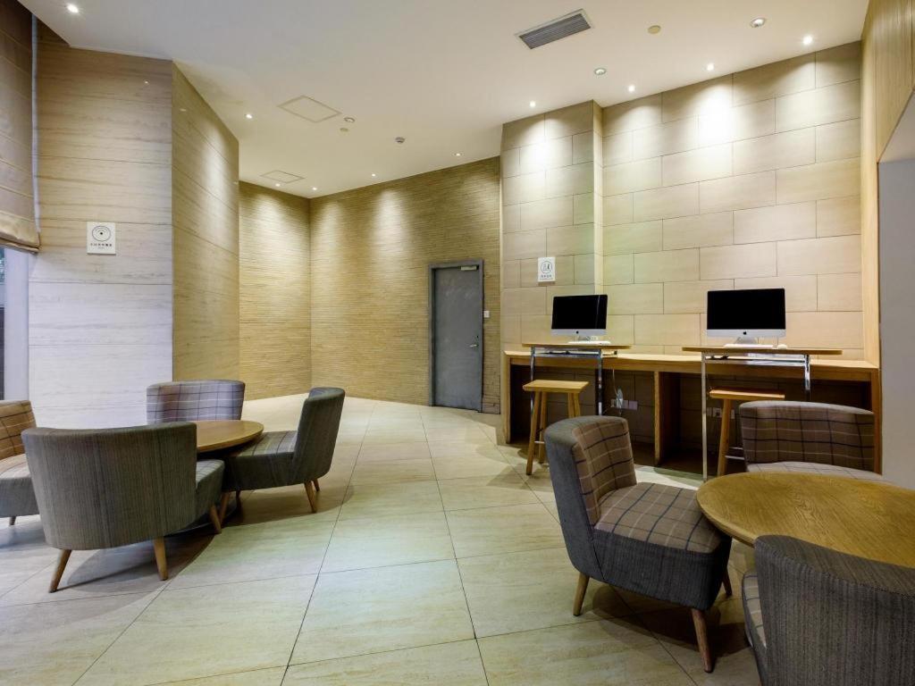Ji Hotel Shanghai Yan An Road Branch Exterior photo