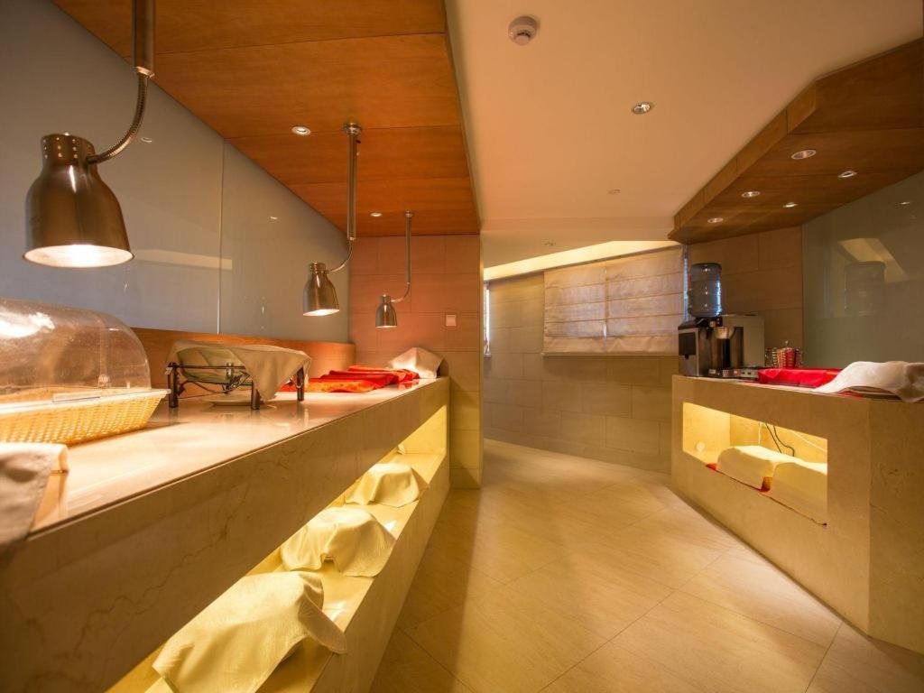 Ji Hotel Shanghai Yan An Road Branch Exterior photo